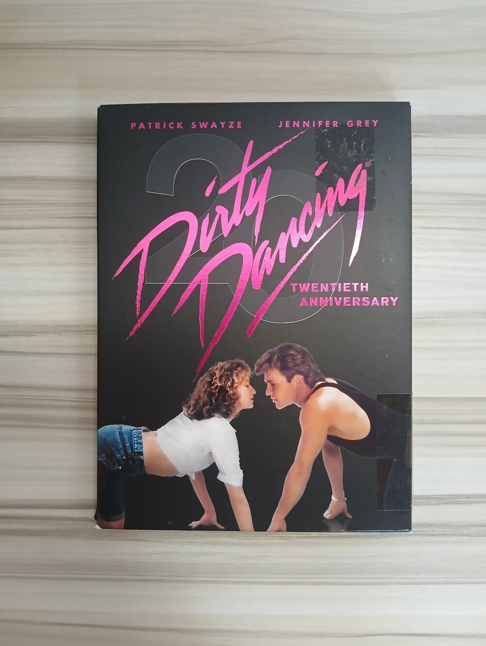 Dirty Dancing Twentieth Anniversary 2-Disc DVD Set NEW